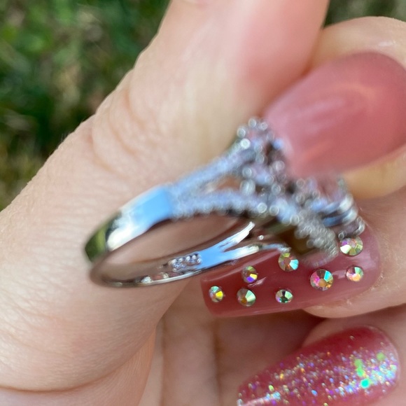 NEW 925 Silver Gorgeous Ring - Picture 9 of 9